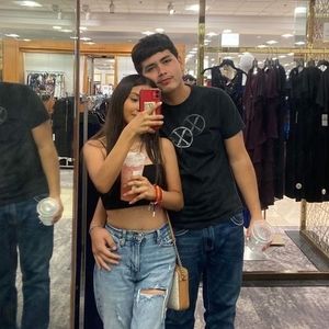 Meet your Posher, Juan